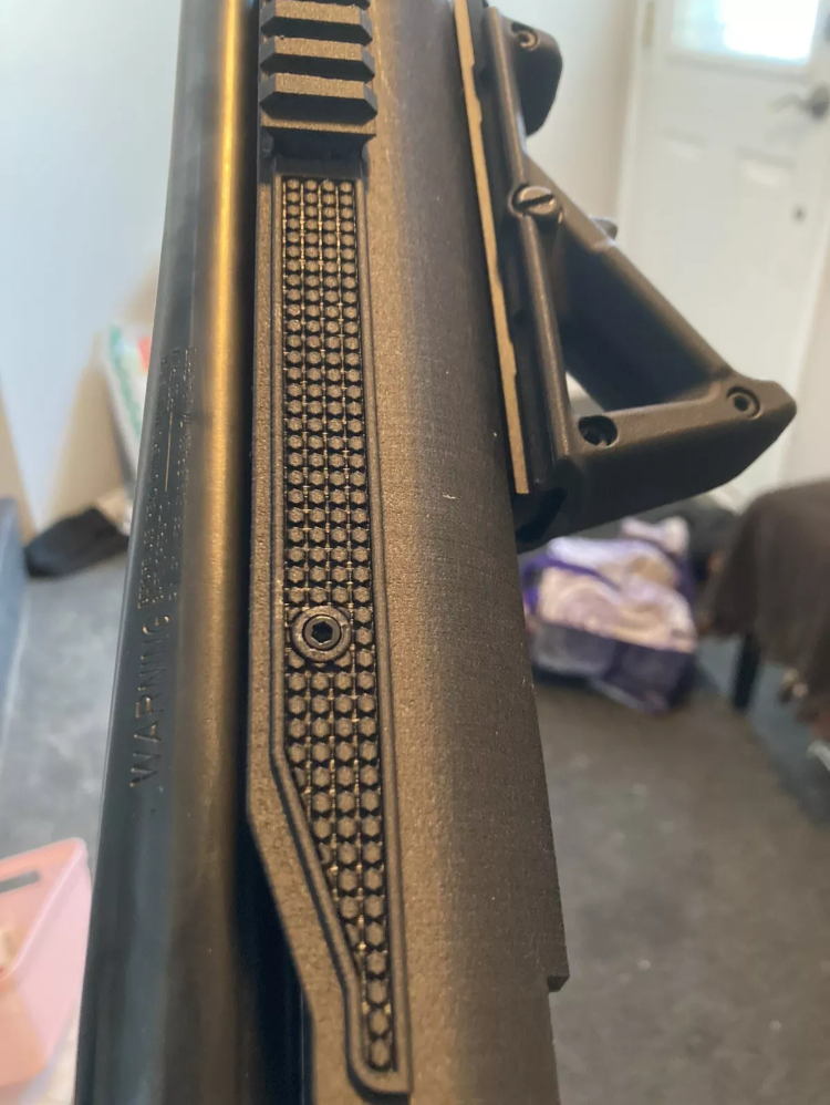 Mossberg 500 (Handguard Factory Pinned) Picatinny fore stock with removable rail